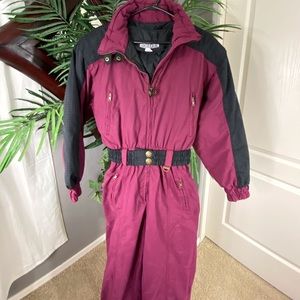 Women’s snowsuit EUC